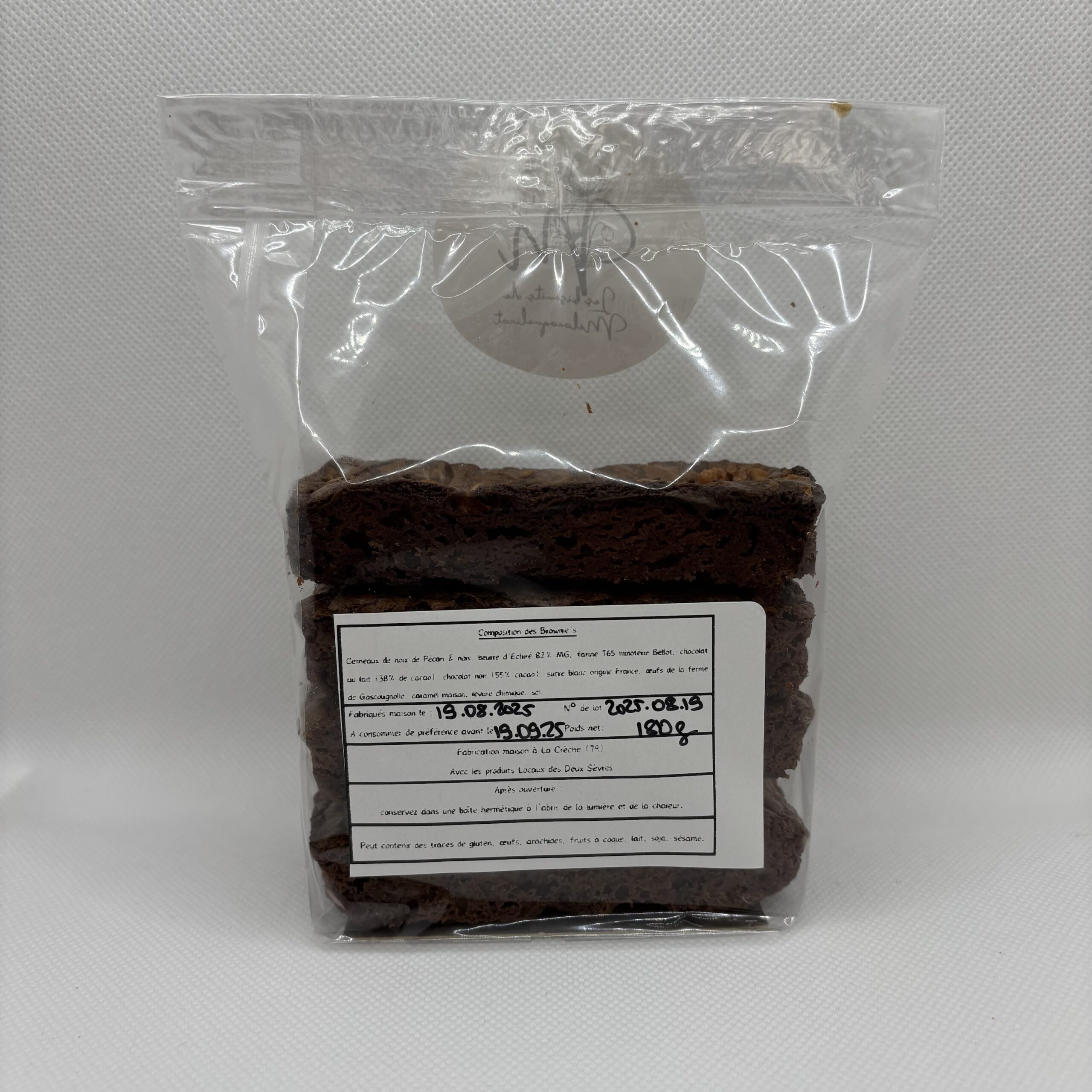 4 Brownies Artisanaux aux Noix et Noix de Pécan, Chocolat Noir et au Lait – Image 2